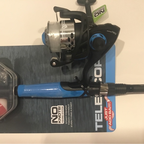 South Bend R2F Telescopic Spinning Fishing Rod & Reel w/ Tackle BOX - Picture 6 of 6